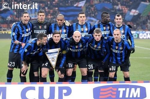 罗体：卢卡库本周末可能归队，预计意超杯半决赛踢米兰时复出（罗体报道：卢卡库周末有望归队，预计意超杯半决赛对阵米兰时复出）