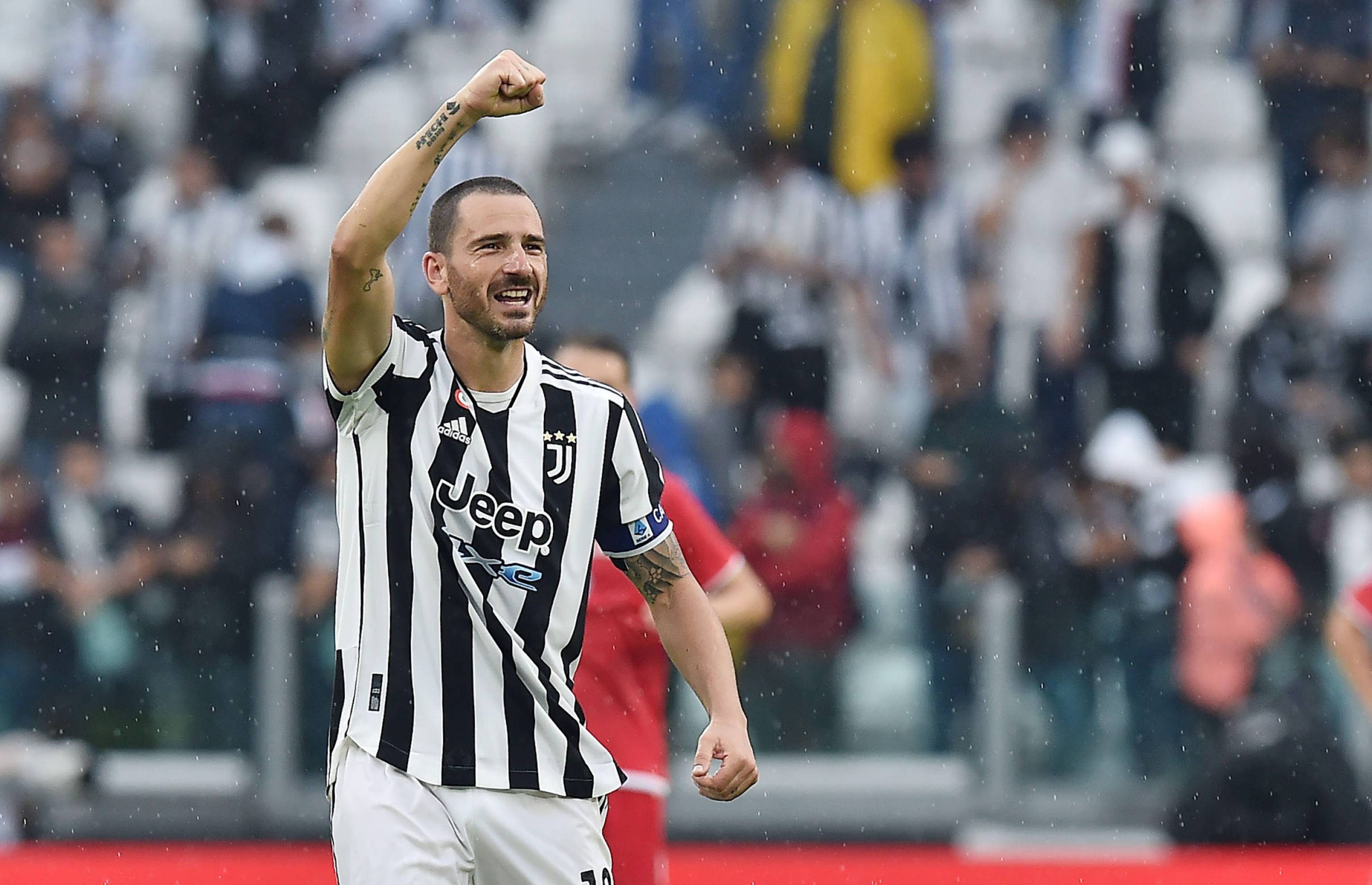 官方：出售协议签署完成，圣西罗球场正式归国米和米兰所有（官宣：出售协议尘埃落定，圣西罗球场正式归属国米与米兰）