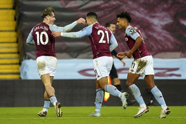 帕克：齐尔克泽远不及谢什科，德利赫特已成英超最佳后卫之一（帕克：齐尔克泽难与谢什科相提并论，德利赫特已跻身英超顶级后卫之列）