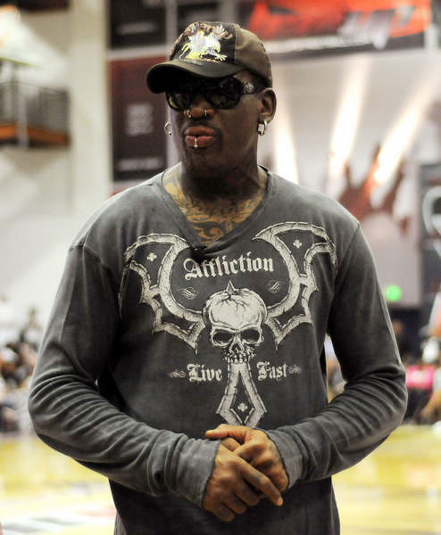 排面，西班牙人官方晒武磊进球集锦为其庆祝34岁生日（西班牙人官方发布武磊进球集锦，为其34岁生日送上祝福）