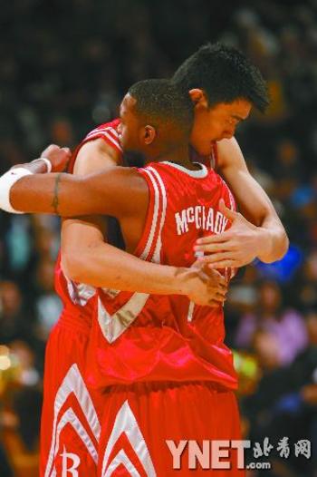 旧将BUFF，攻破皇马大门的埃尔切中场费瓦斯出自皇马青训（旧将反噬：皇马青训出身的费瓦斯为埃尔切攻破皇马球门）