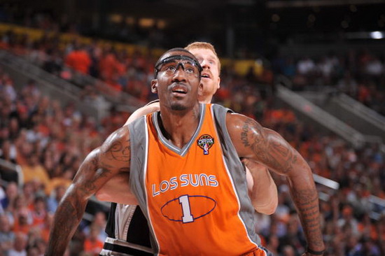 阿莱格里确认莱奥缺席意甲战萨索洛，福法纳康复但轮休（阿莱格里：莱奥无缘意甲战萨索洛，福法纳康复仍将轮休）