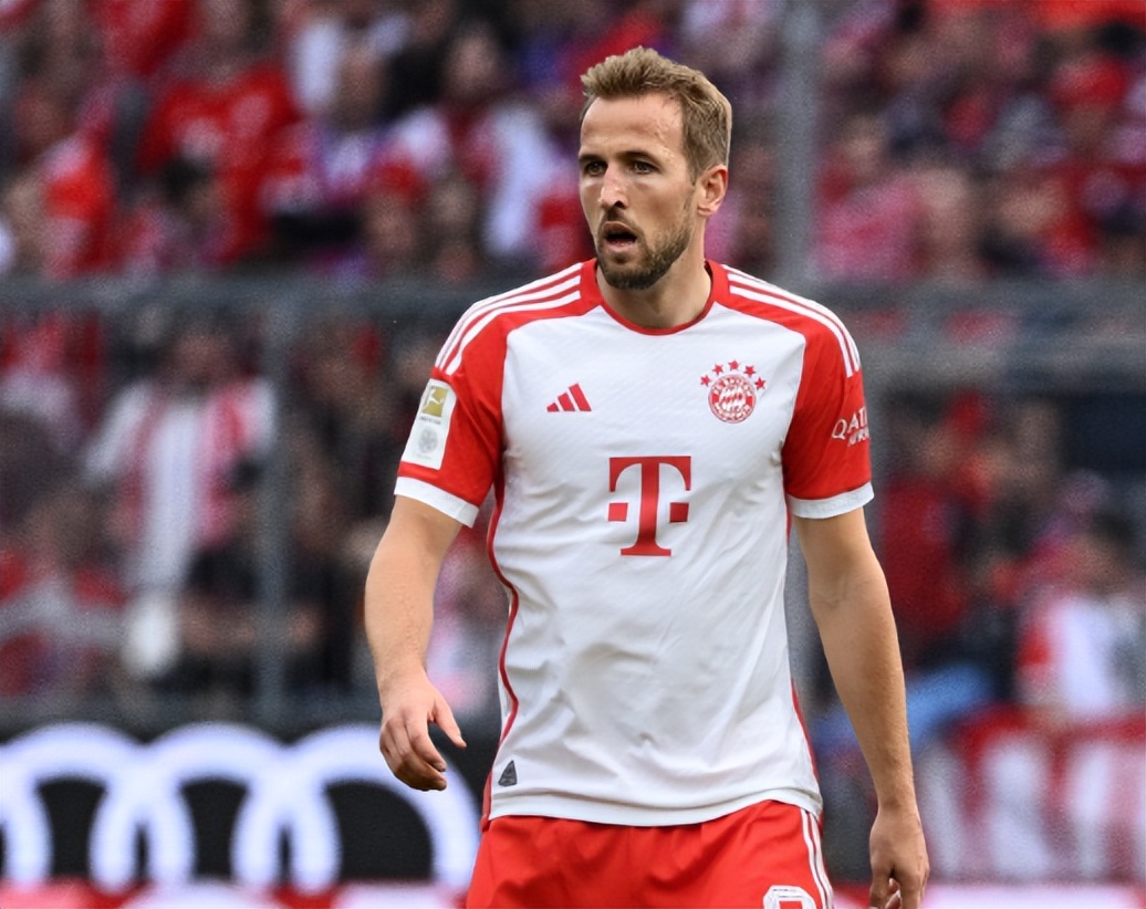 蒂耶罗：你总能看到东契奇里夫斯争论各自弱点 但在场会团结一致（蒂耶罗：东契奇与里夫斯常为短板争论，但上场仍同心协力）