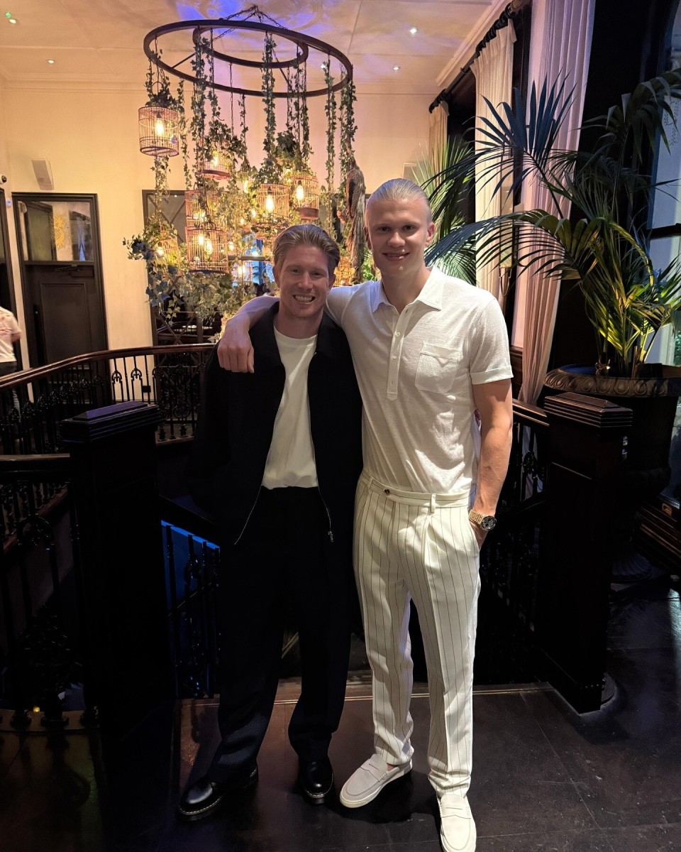 索赔2.63亿 姆巴佩要求冻结巴黎账户被驳回+赔3000欧 3天后终极宣判（姆巴佩索赔2.63亿受挫，冻结巴黎账户申请被驳并罚3000欧，三天后迎最终裁决）